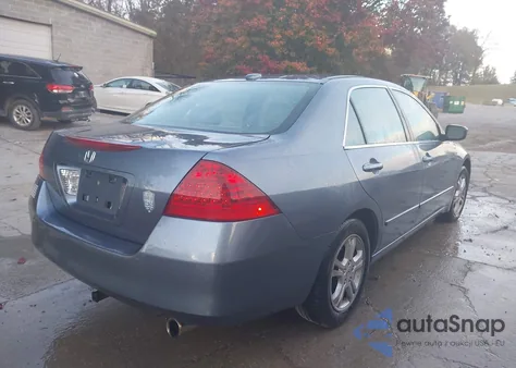 2007 Honda Accord 2.4 Ex из США, поврежденный, VIN 1HGCM56817A163533